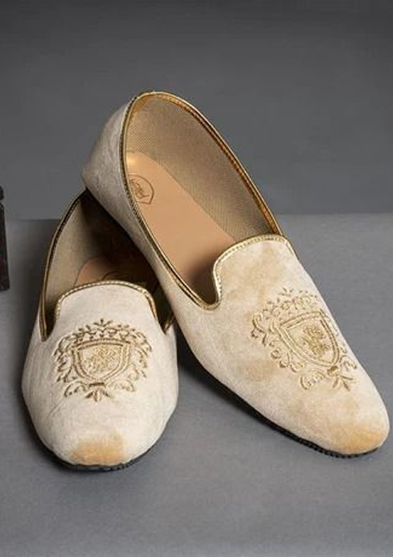 Jutties & Designer Shoes